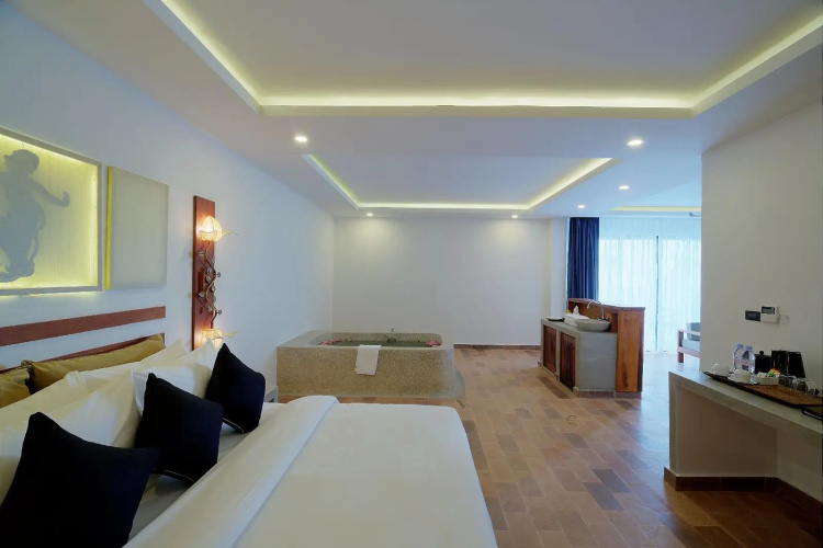 The Thirdfold Residence