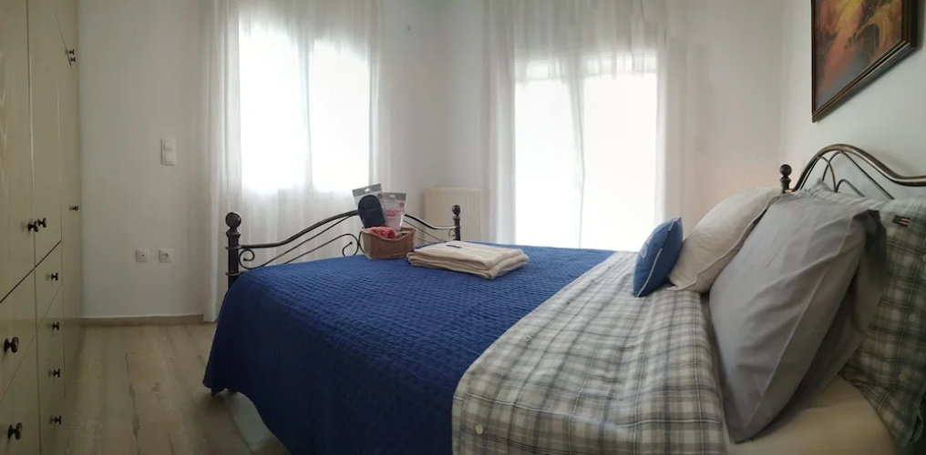 House Sleeps 4 With Pets