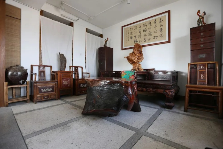 Yongyangfang Arts Hotel