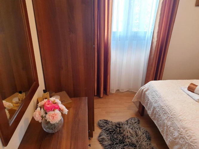 1 Bedroom Apartment with sea view