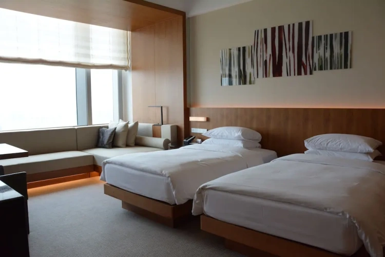 Club Access Twin room