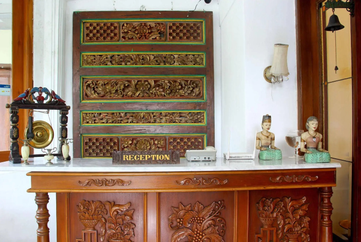 Lombok Ethnic Bandung