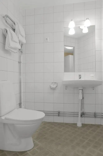 2Home Hotel Solna