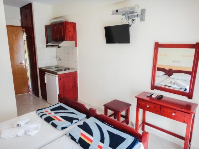 Standard Twin room with balcony