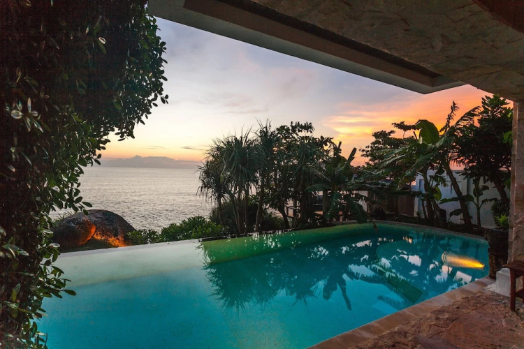 Cape Kata Villa by Lofty