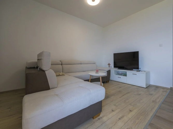 Apartment Vedry