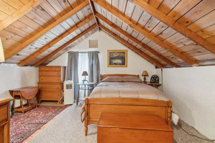 Cozy Mountain Retreat Relax & Explore