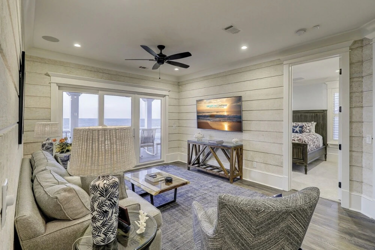125 Dune Lane