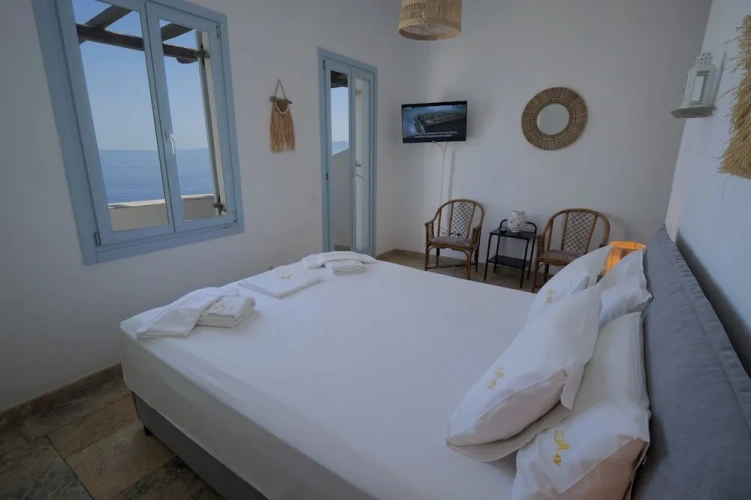Deluxe Double room with balcony and with bay view