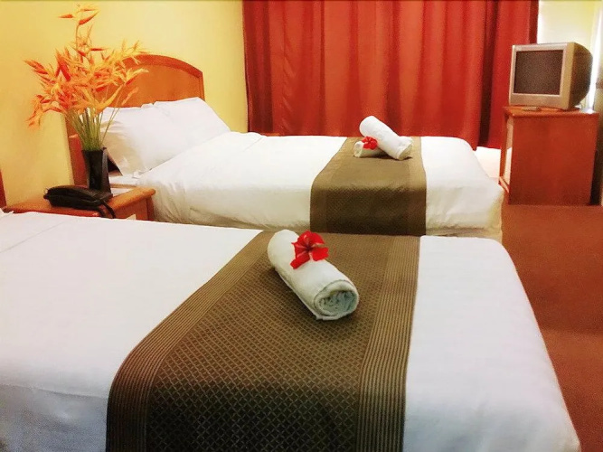 Global Hotel