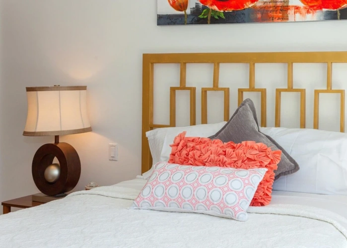 3 Bedrooms Apartment
