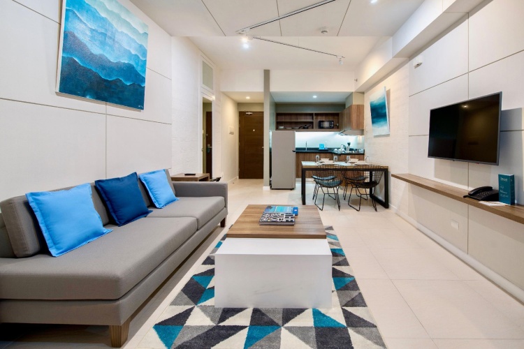 1 Bedroom Suite