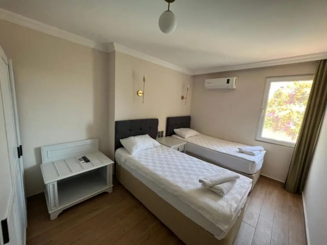 3 Bedrooms Villa