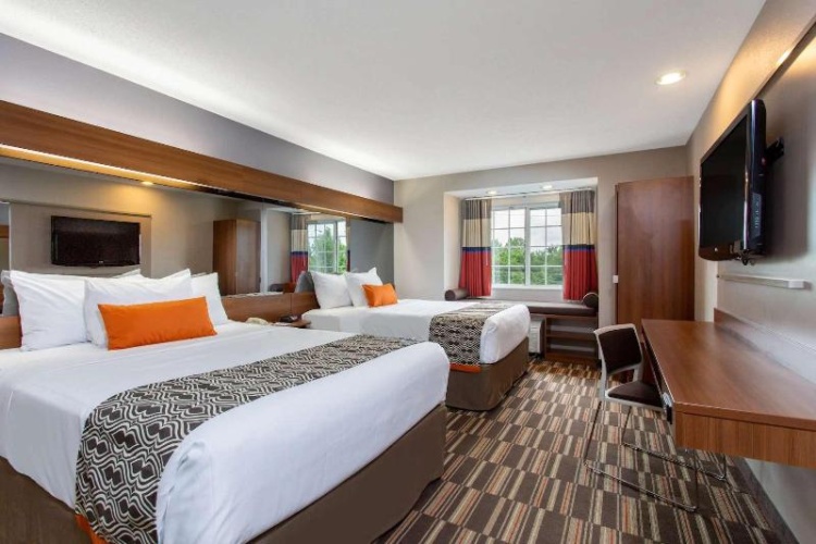 Twin room