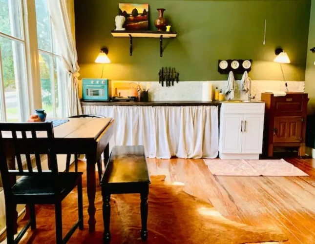 2 Bedrooms Suite
