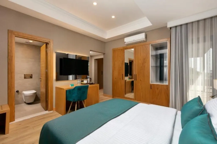 Deluxe Double room with balcony and with sea view