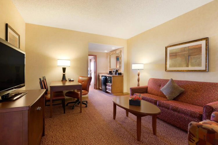Embassy Suites by Hilton Dallas Frisco Hotel & Convention Center