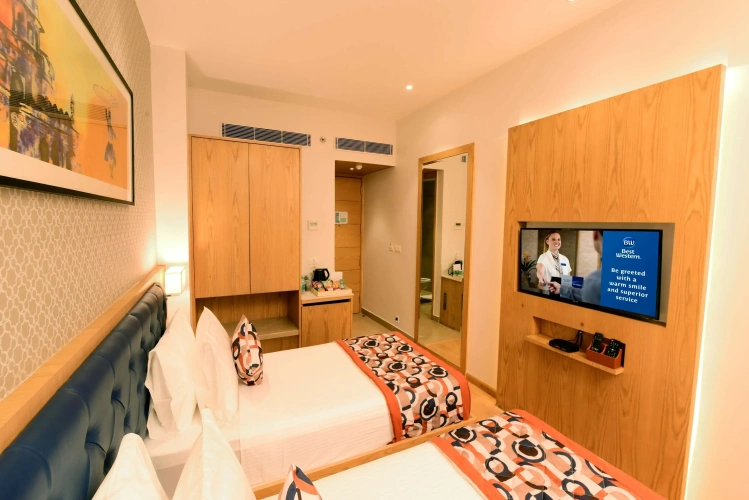 Standard Twin room