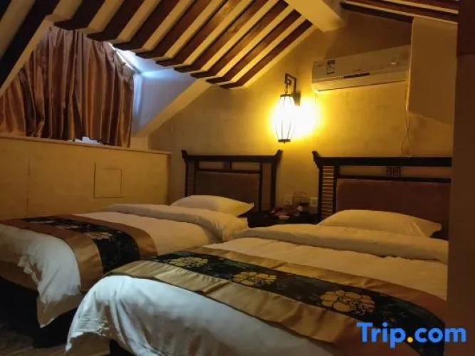 Deluxe Double Suite