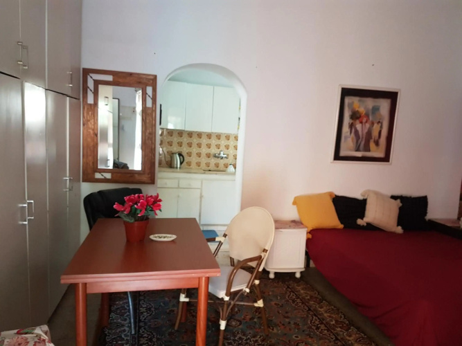 Sunny Apartment