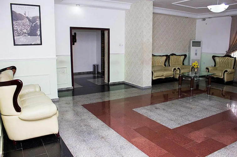 Bristlecone Suites and Apartments