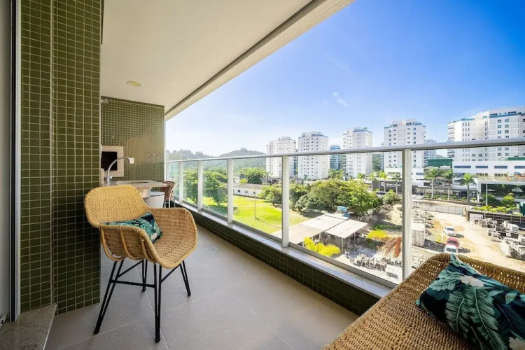 Charming apt w/ Balcony 150m From the Beach Abc0403