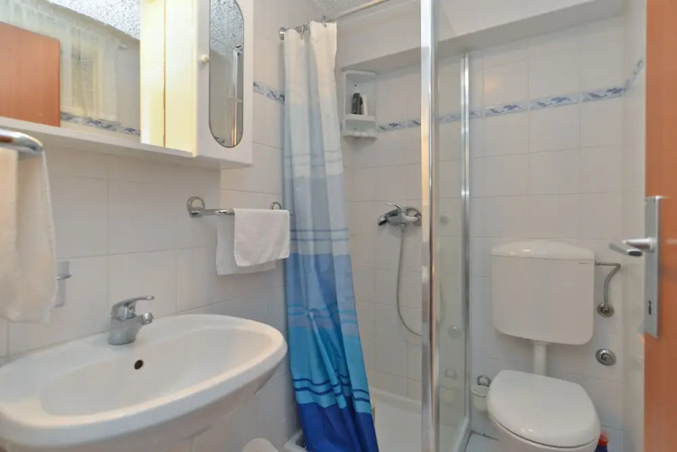 Apartment 1792
