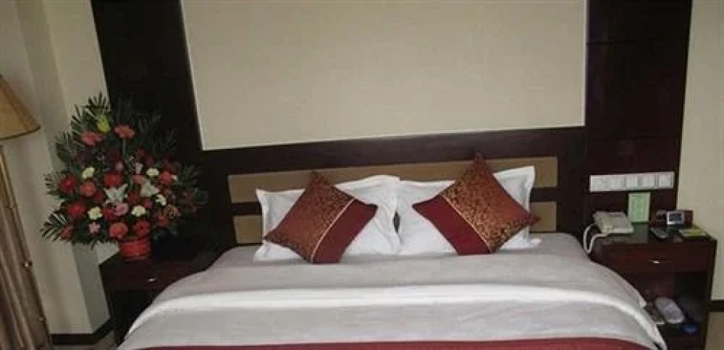 Heze Heping Hotel