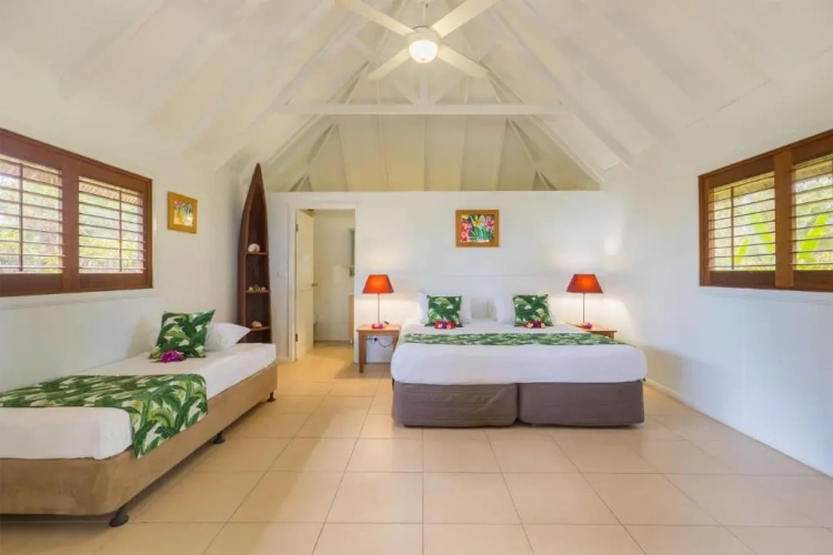 Bungalow with sea view