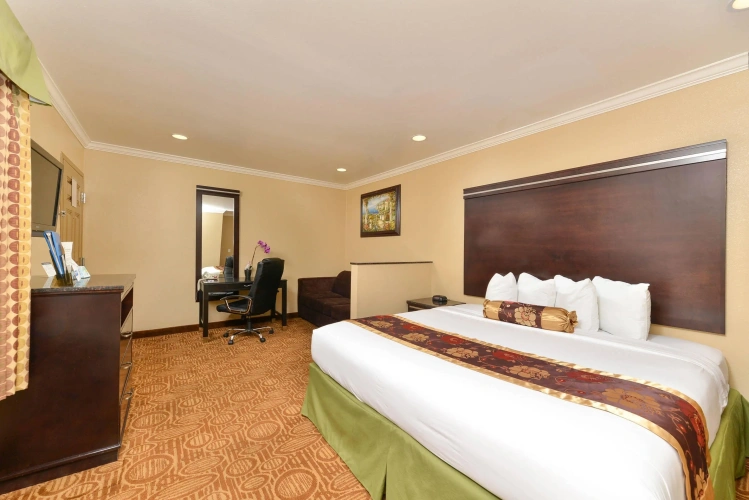 Double Suite