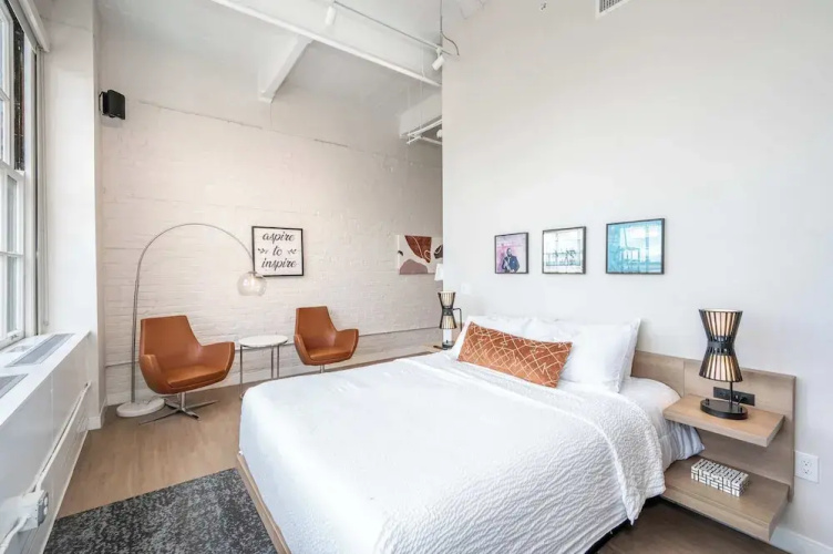 The 333 Suites 304 Stay for 2
