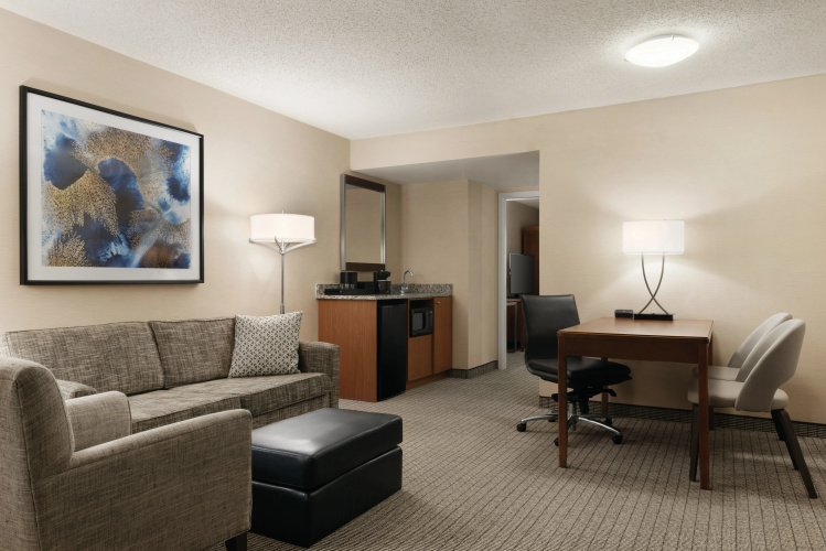 Embassy Suites by Hilton Cincinnati RiverCenter photo 6
