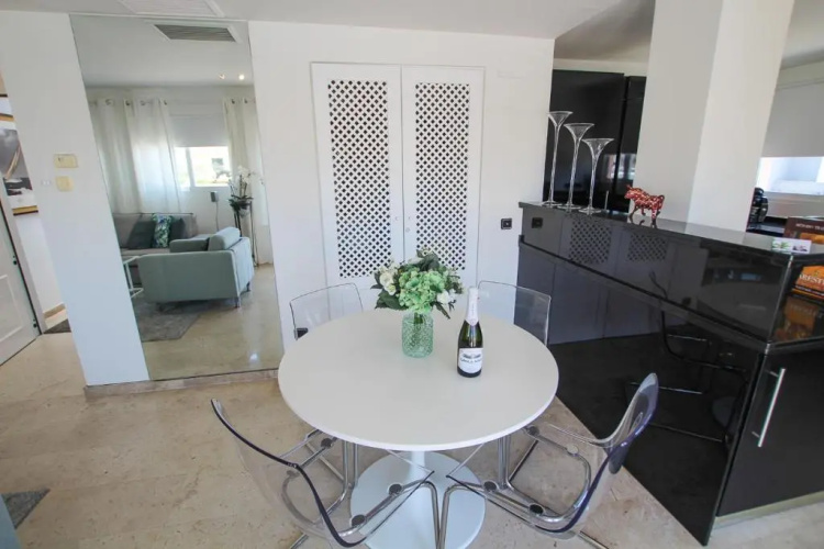 Penthouse La Paz 9 - Castle view