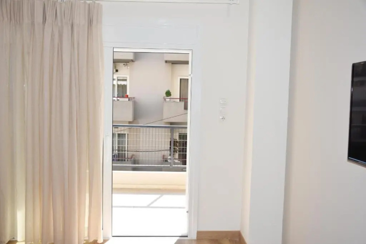 Comfy Central Apartment