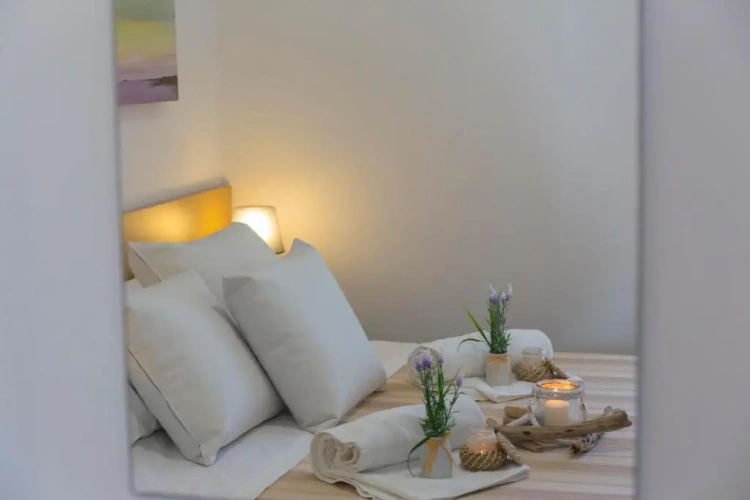 1 Bedroom Apartment with sea view