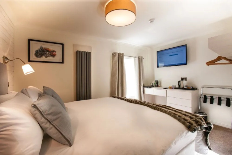 The Black Bull Hotel
