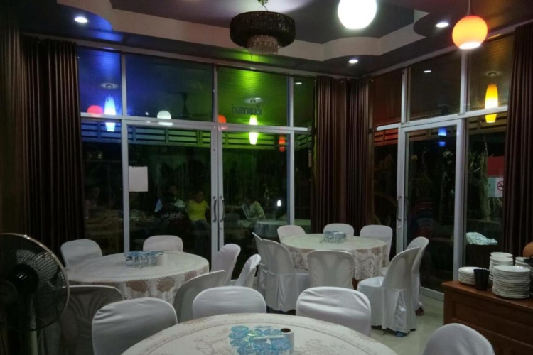 M Grand Hotel
