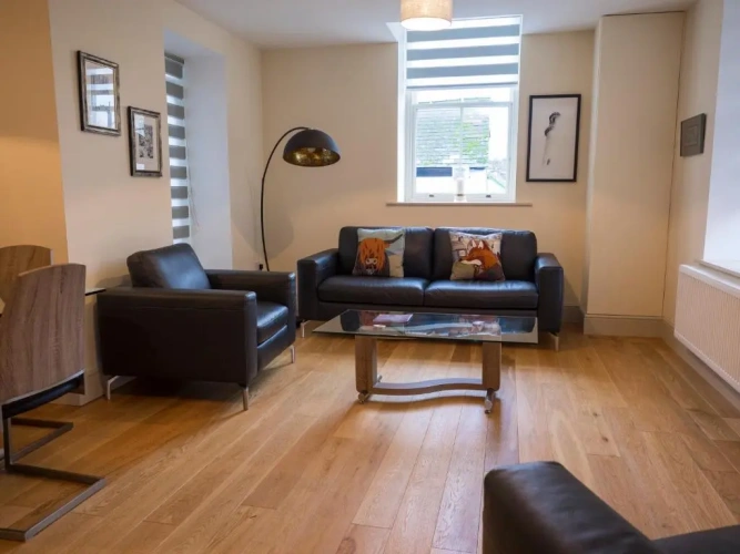 2 Bedrooms Deluxe Apartment