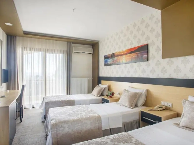 Standard Triple room with balcony and with view