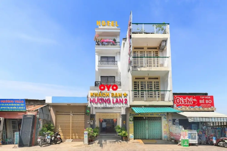 OYO 866 Huong Lan 2