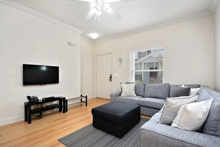 3 bedroom villa - accommodate 8 guests
