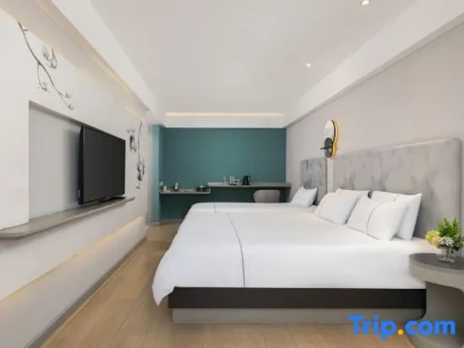 Premium Twin Family room