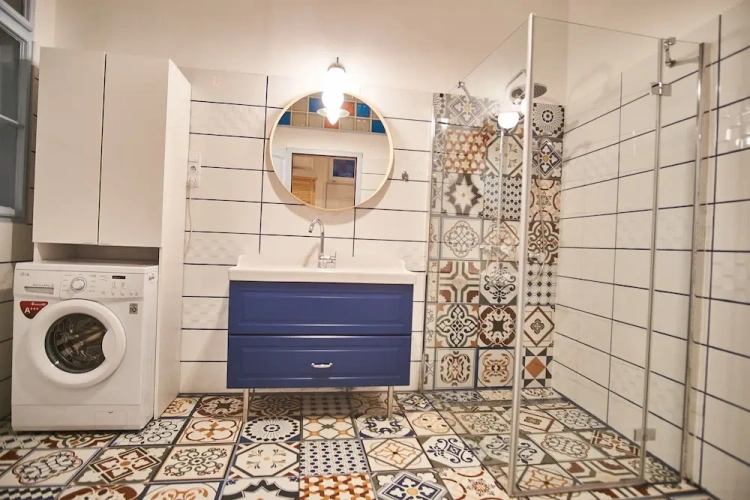 Quadruple Apartment