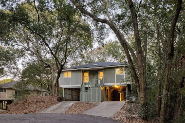 3 Bedrooms Cottage