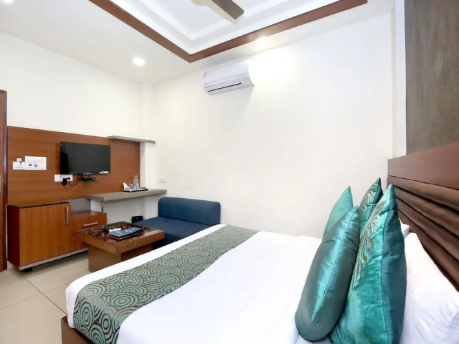 Hotel 24x7 Inn