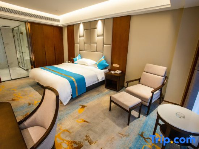 Gongqing Yayue Hotel