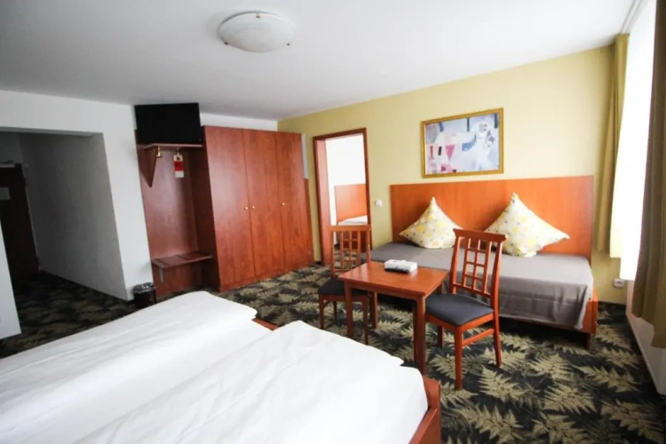 Standard Family room