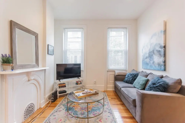 2342 Catharine