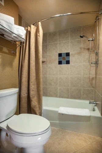 Deluxe Quadruple room with balcony