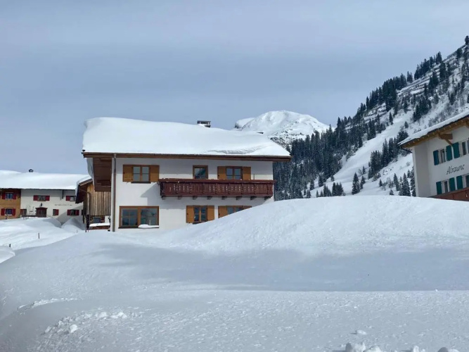 Lech Hostel